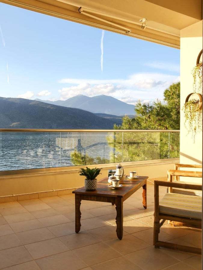 Beach House In Itea-Delphi Buitenkant foto
