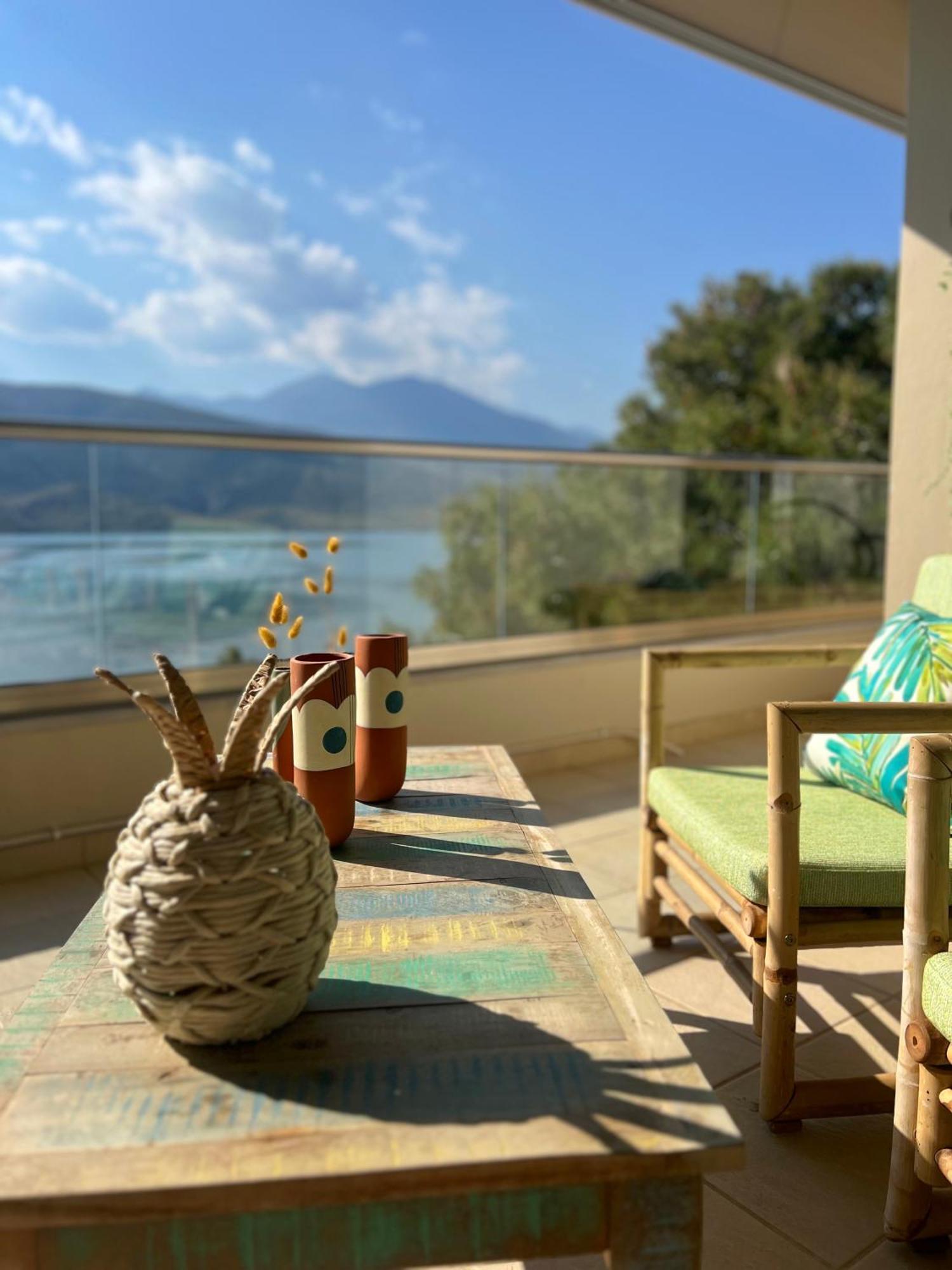 Beach House In Itea-Delphi Buitenkant foto