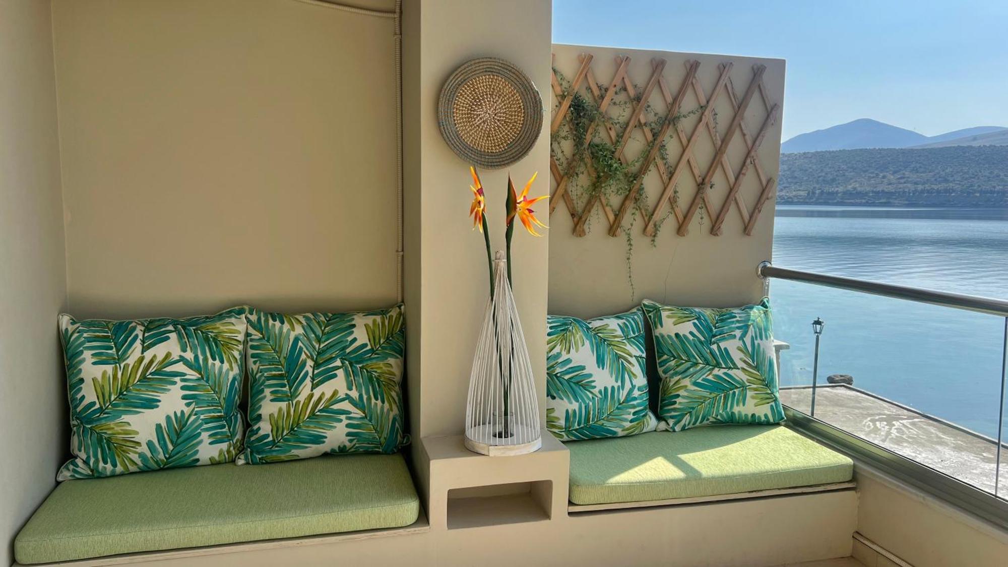 Beach House In Itea-Delphi Buitenkant foto